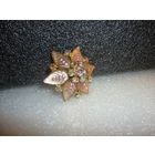 Старинная Чешская Брошь. Сатиновое стекло. Редкость