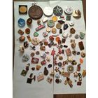 Значки  102 штук