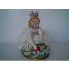 Девочка и цветы гдр