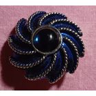 Винтажная брошь "Тёмная ночь". Клеймо AVON со знаком копирайта. 3,8 см, 24,7 гр