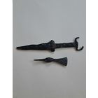 Боевой топорик и акинак.