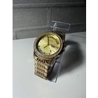 Часы женские GUCCI Quartz с датой. Все работает. Батарейка новая.