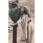 Открытка **Дама** 16