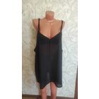 Базовый топ, майка на 70-74 размер. Отлично тянется, не обтягивает, красиво сидит на фигуре. Отличное состояние. Замеры: ПОгруди 77 см + сзади есть резиночка, длина без учета бретелек (регулируется) 6