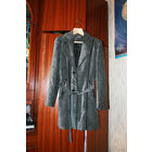 Серый пиджак