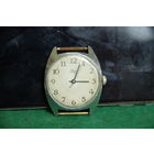 Часы СВЕТ  ( механизм противоударный ) рабочие , обслуженные