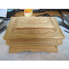 Шкатулка деревянная резная.