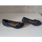 Туфли на танкетке