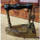 Утюжок латунный