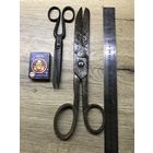 Ножницы старинные.цена за двое.