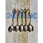 ПОДБОРКА ИЗ 5 КОФЕЙНЫХ СЕРЕБРЯНЫХ ЛОЖЕК, ЕВРОПЕЙСКИЕ ГОРОДА, СЕРЕБРО 800, ЭМАЛЬ ГЕРБ, ВЕС 39 ГРАММ