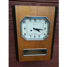 Часы настенные янтарь. Аукцион!