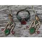 Гарнитур. Мельхиор с камнями. Дубай.