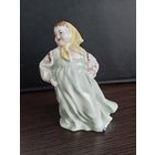 Плясунья из хоровода. Танцы под гармонь.