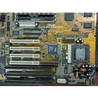 Раритетная материнская плата с процессором и памятью