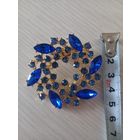 Брошь в винтажном стиле