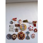 Сборный лот значков.