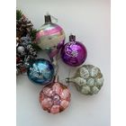 Лот елочных игрушек.