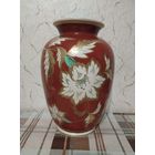 Ваза большая OSCAR (Мадонна).Ручная роспись.Диаметр 20 см. Высота 29 см.