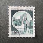 Марка Италия 1980 год Замок
