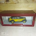 Винтаж.Ford V8 Taxi 1935 (137T) Rextoys.Потртугалия.1/43.