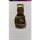 Часы кварцевые