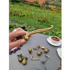 Антикварная латунная оконная ручка. Франция