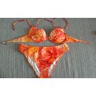 Яркий купальник