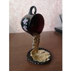 Денежная чашка. Панно из монет. Аукцион с 1.00 руб.