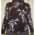 Черный джемпер с белыми цветами, р-р 44-46