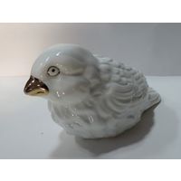 Статуэтка фарфоровая "Птица" 80-е годы Европа. Высота 6.5 см.