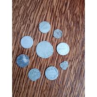 Монеты одним лотом.