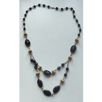 Бусы пластиковые