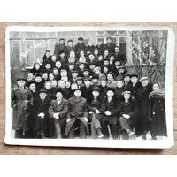 Фото отдыхающих. Санаторий им. Ленина. г.Бобруйск. 1954 г. 13х18 см.