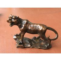 Тигр, бронза, патина