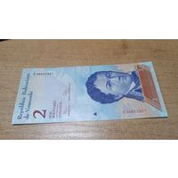 2 боливара 31 января 2012 года Венесуэлы **2921 (Разные даты выпуска)