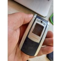Мобильный телефон Samsung SGH-E710