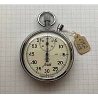 Секундомер СССР в оригинальной коробке.