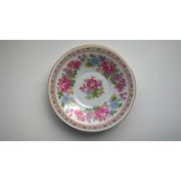 Новогодняя распродажа !Блюдце . Сувенир из Китая