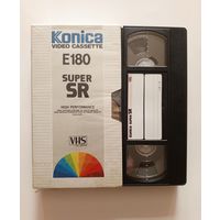 Видеокассета Konica с фильмом