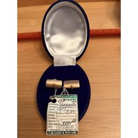 Запонки золото с пломбой и ярлыком