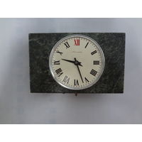 Часы Молния.