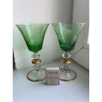 АНТИКВАРНЫЕ Пара фужеров Германия .Зелёного цвета стекло , позолота .до 1971г(небольшой сколл)