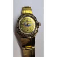 Часы Восток . Идут . С рубля без МЦ. Всё с рубля без МЦ.