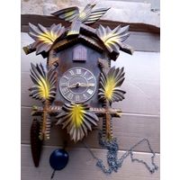 Часы с кукушкой деревянный резной корпус СССР