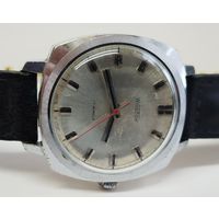 Часы "Восток" не частые крупные