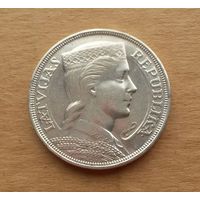 Латвия, 5 латов 1931 г., серебро 0.835