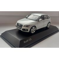 Модель Audi Q5