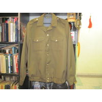 Китель-куртка советская офицерская 46/4 размера.