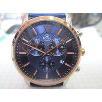 Часы Royal на ремешке в рабочем состоянии.